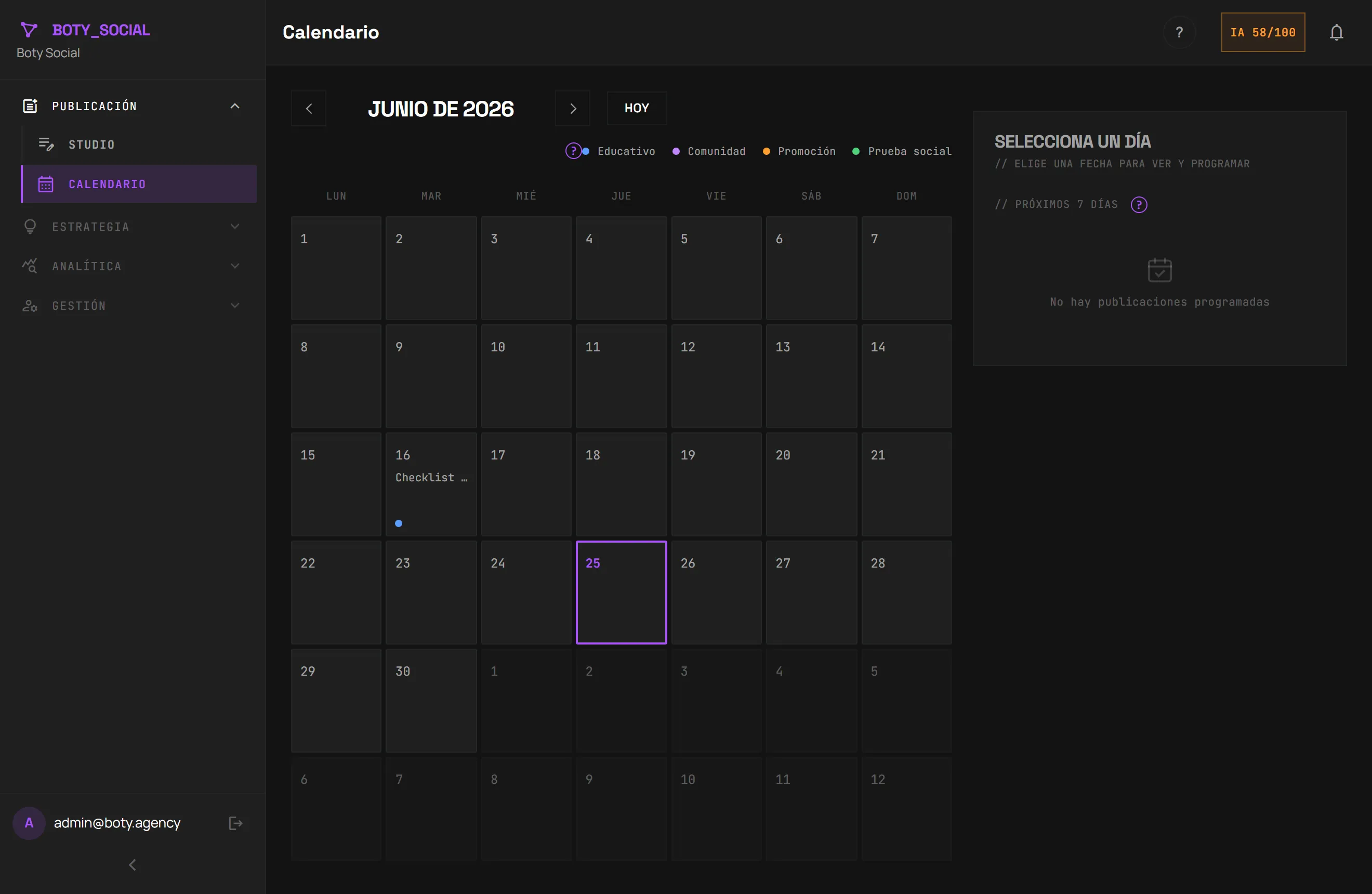 Calendario de contenidos de Boty Social: la vista de mes con los pilares de contenido y las publicaciones programadas.